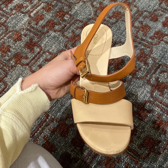 Chloé Leather Heel Sandals in Tan and Cream |size 5.5 - Picture 3 of 15